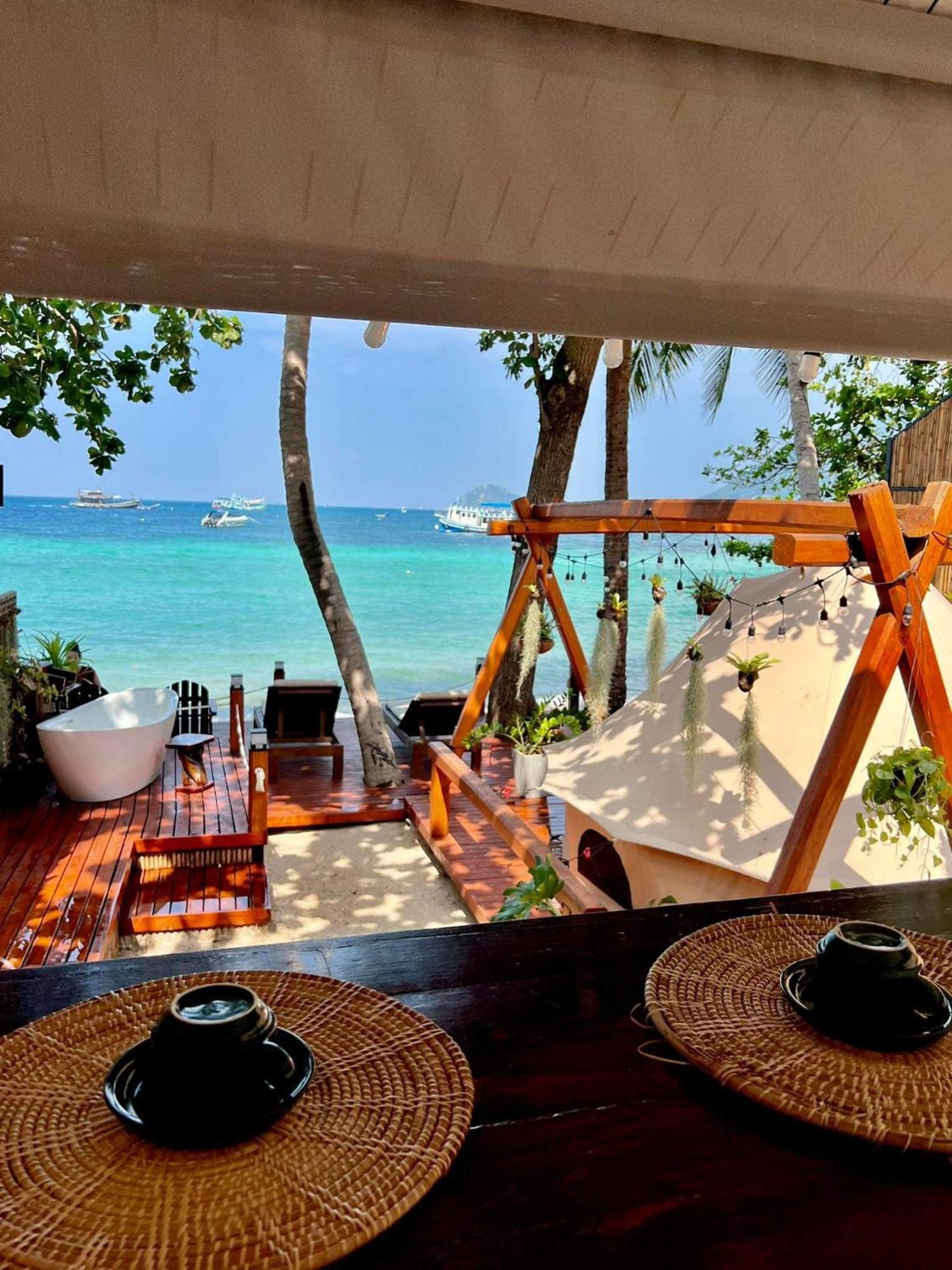 Natures Edge Beachfront Luxury Glamping Ко Тао Екстериор снимка